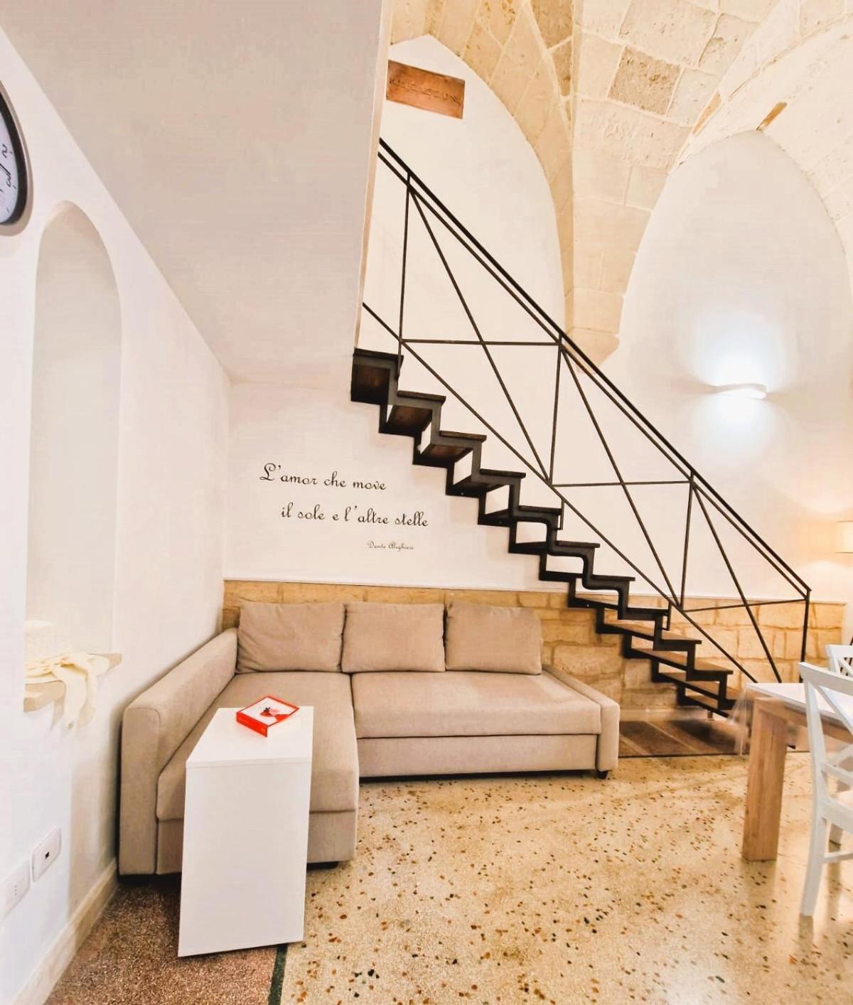 Casa Dante Deliziosa Casa A Due Passi Dal Centro Villa Lecce Exterior photo